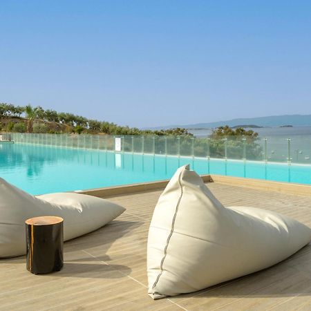 Akrathos Beach Hotel Ouranoupoli Exteriör bild