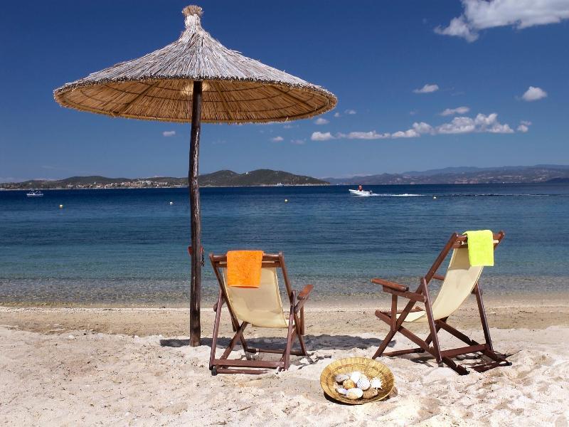 Akrathos Beach Hotel Ouranoupoli Exteriör bild